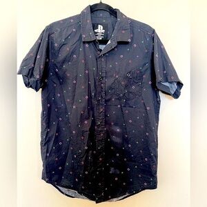 Sony PlayStation Shirt Men’s M Controller Icon Black‎ Button-Up Short Sleeve